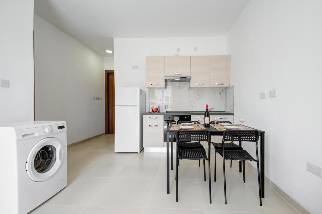 Tranquil Msida Creek - 1Bedroom Apartments By Shortletsmalta Bagian luar foto